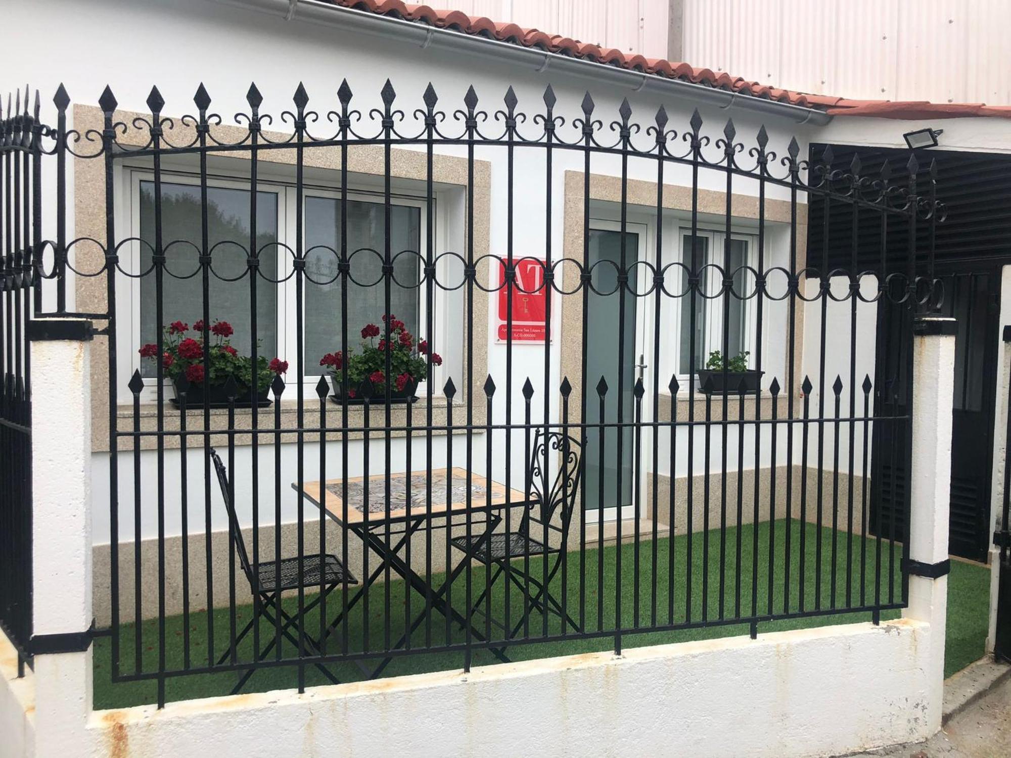Apartamentos San Lazaro Santiago de Compostela Eksteriør bilde
